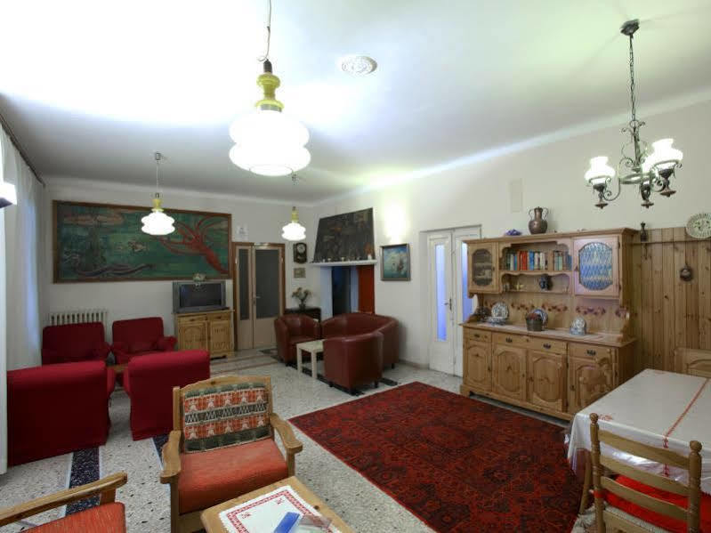 Albergo Moretti Senigallia Exteriör bild